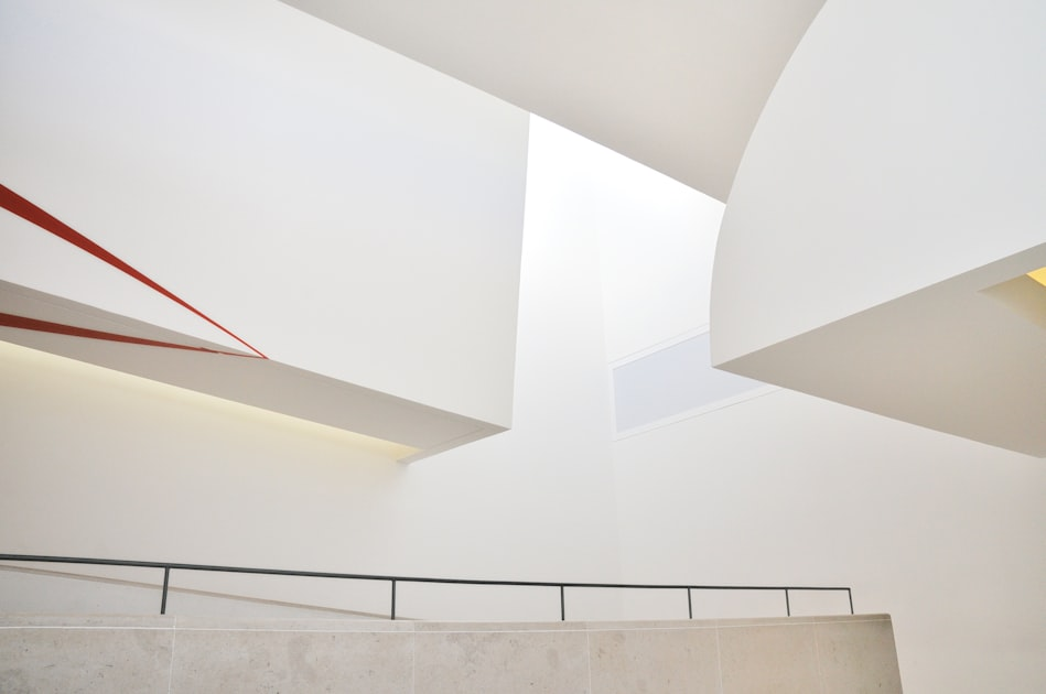 Modern Interiors: Trends to Follow